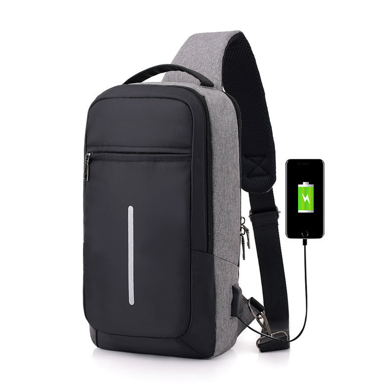 Diebstahlsichere Brusttasche mit USB-Ladeanschluss